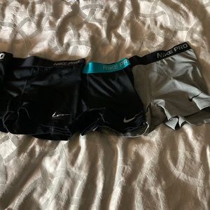 Spandex lot: 4 Nike Pro + 4 Mizuno